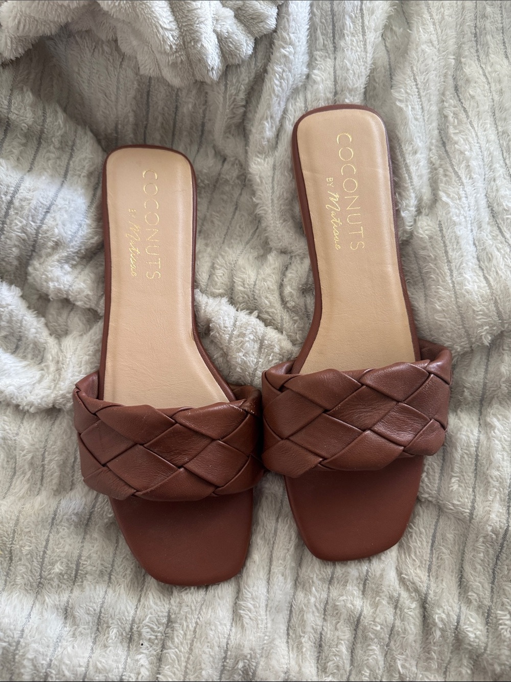 Coconuts by Matisse Braided Tan Slide Mules